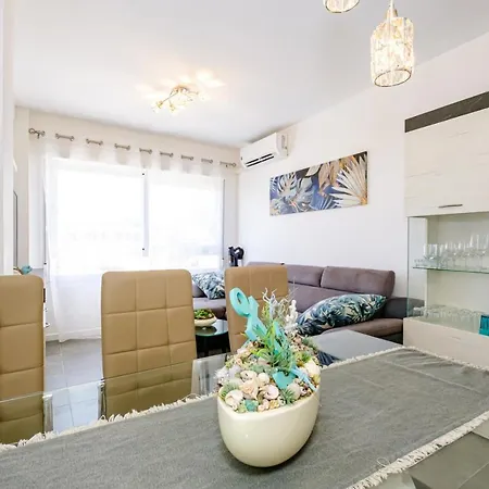 Samaniego Id175 Apartment